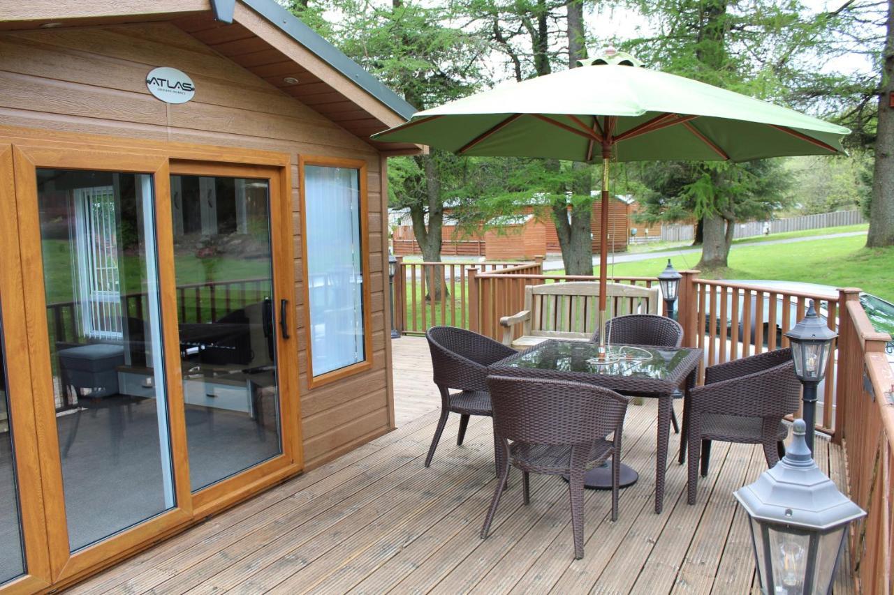 Lazy Days Lodge Glendevon Exterior foto