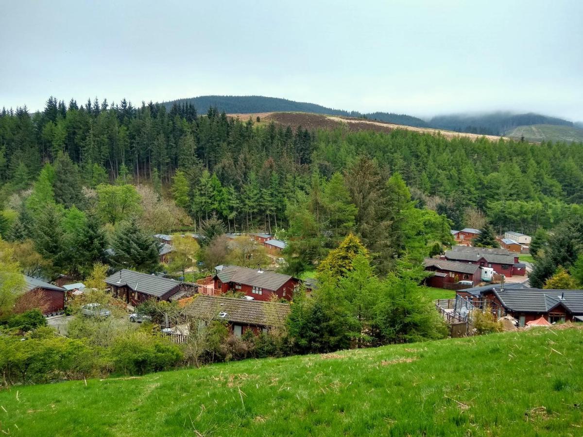 Lazy Days Lodge Glendevon Exterior foto